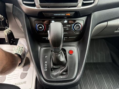 Used 2021 Ford Transit Connect XL image 32