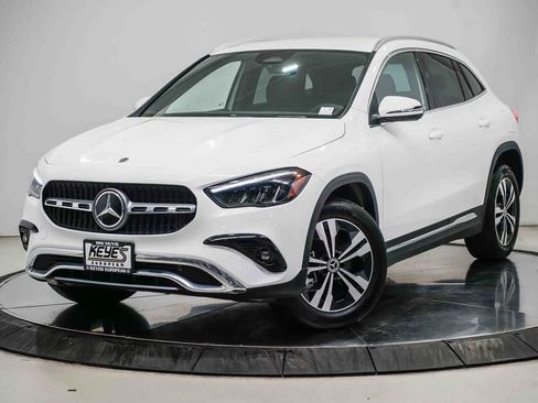 Used 2026 Mercedes-Benz GLA 250 image 1