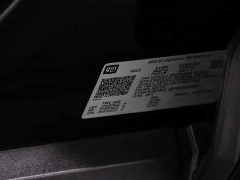 Used 2023 GMC Yukon Denali w/ LPO, Floor Liner Package AWD/4WD image 38