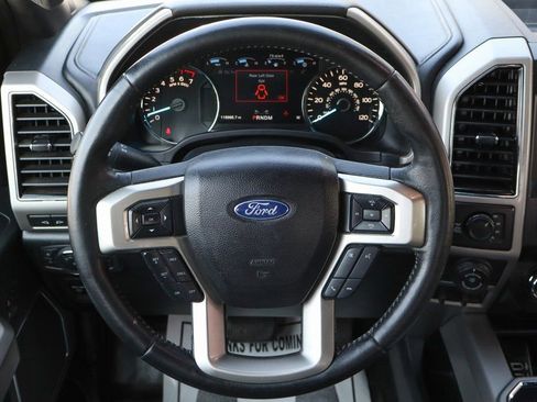 Used 2020 Ford F150 Lariat image 19