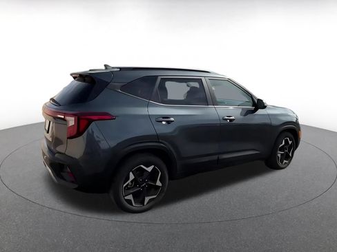 Used 2025 Kia Seltos S FWD image 15