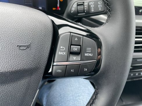 New 2026 Ford Escape SE image 25