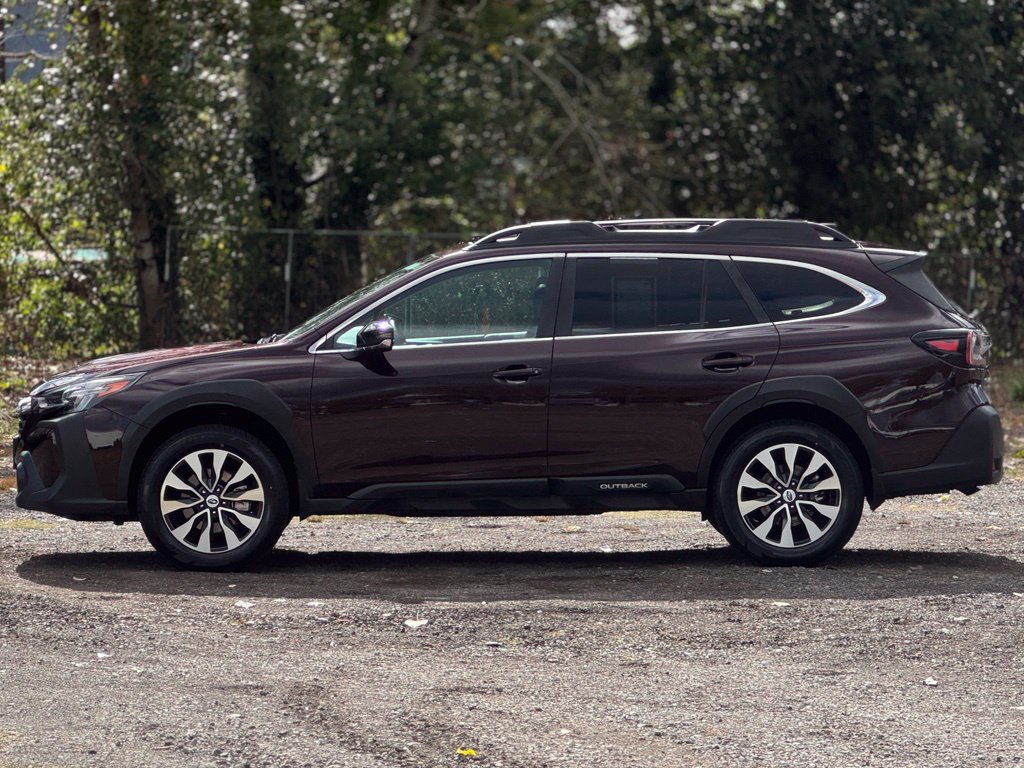 Certified 2024 Subaru Outback Limited AWD/4WD image 4