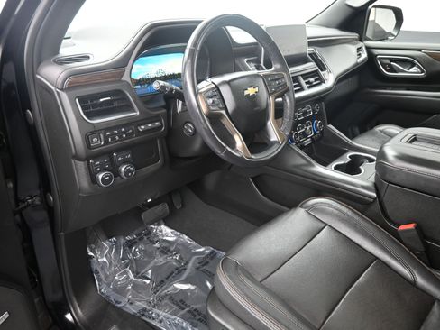 Used 2022 Chevrolet Tahoe High Country image 12
