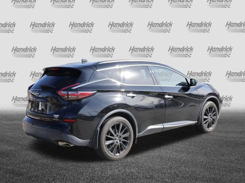 Used 2023 Nissan Murano SV w/ SV Midnight Edition Package image 9