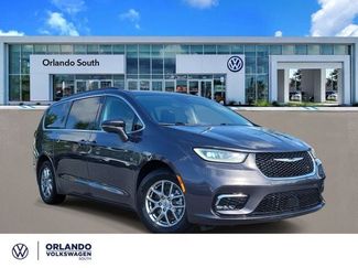 Used 2021 Chrysler Pacifica Touring FWD 360° Tour