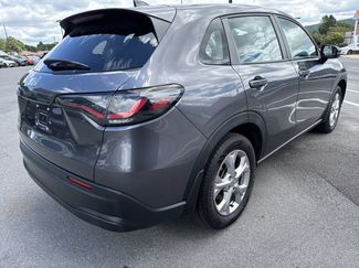 Used 2023 Honda HR-V LX video 3