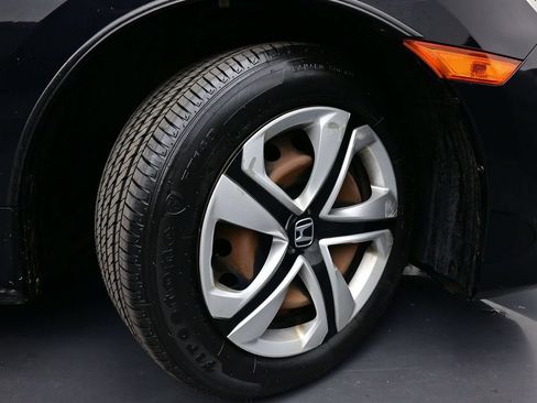 Used 2018 Honda Civic LX image 36