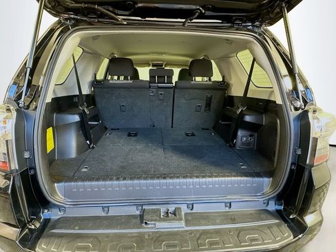 Used 2024 Toyota 4Runner SR5 image 25