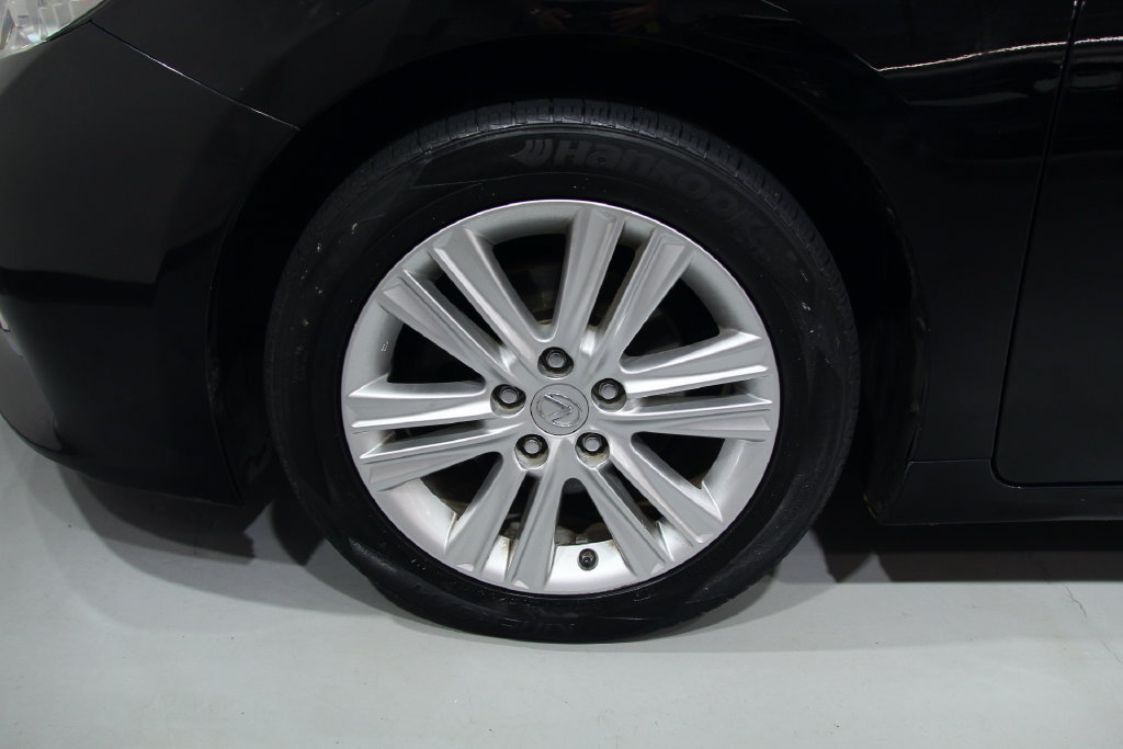 Used 2014 Lexus ES 350 w/ Premium Package FWD image 16