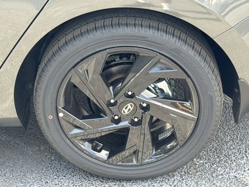 New 2026 Hyundai Elantra SEL Sport Premium w/ Cargo Package FWD image 18