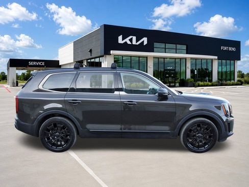 Used 2021 Kia Telluride EX w/ EX Premium Package AWD/4WD image 4