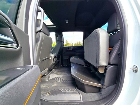 New 2026 GMC Sierra 2500 AT4 w/ AT4 Premium Plus Package image 16