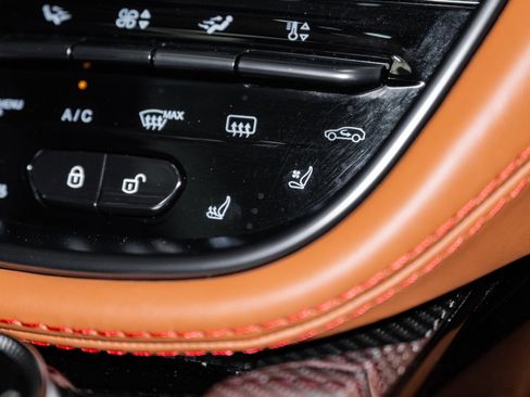 Used 2023 Aston Martin DBX 707 image 38