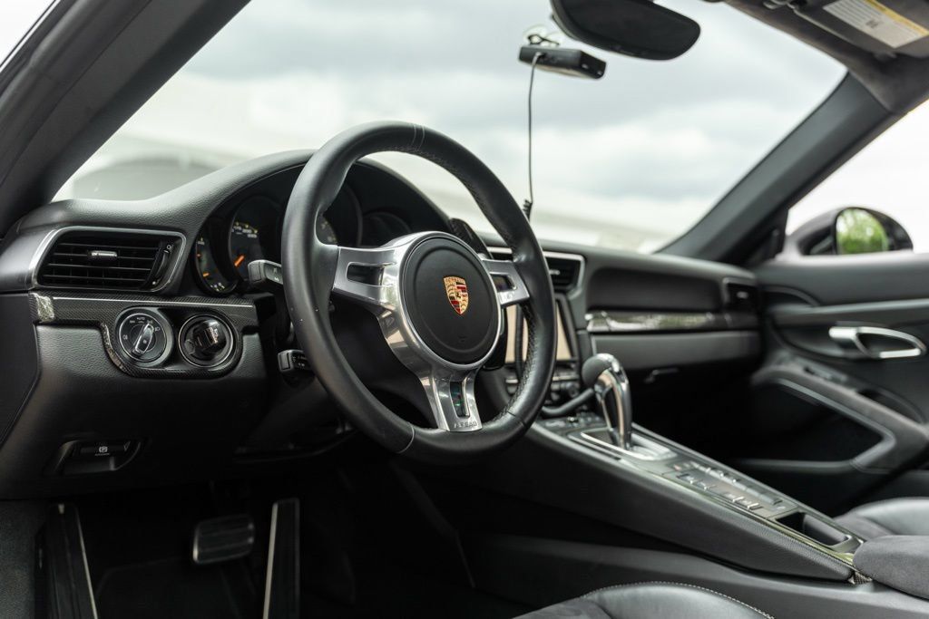 Used 2014 Porsche 911 GT3 RWD image 41