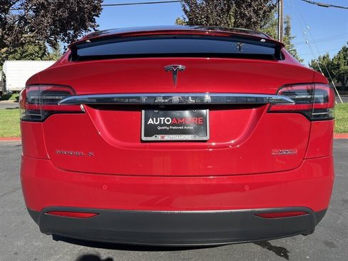 Used 2016 Tesla Model X Performance image 12