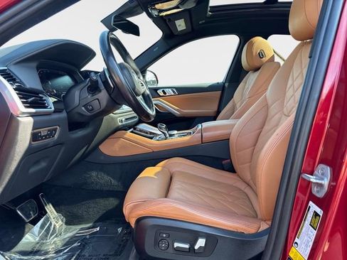 Used 2023 BMW X6 xDrive40i w/ M Sport Package AWD/4WD image 18