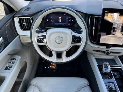 New 2026 Volvo XC60 B5 Ultra w/ Protection Package Premier image 12