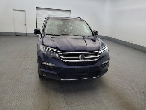 Used 2017 Honda Pilot Touring image 14