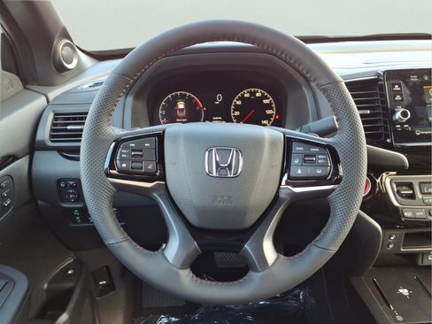 New 2026 Honda Ridgeline Black Edition image 18