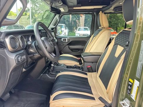 Used 2021 Jeep Wrangler Unlimited Sport w/ Sun And Sound Package AWD/4WD image 13