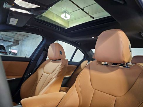 Used 2025 BMW 330i xDrive Sedan w/ M Sport Package image 32