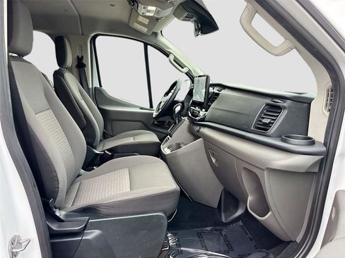 Used 2023 Ford Transit 350 XLT image 29