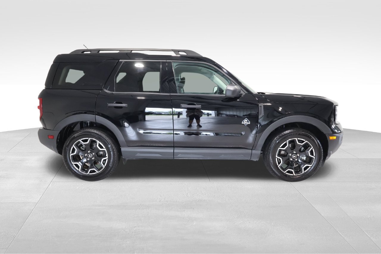 Used 2026 Ford Bronco Sport Outer Banks AWD/4WD image 5