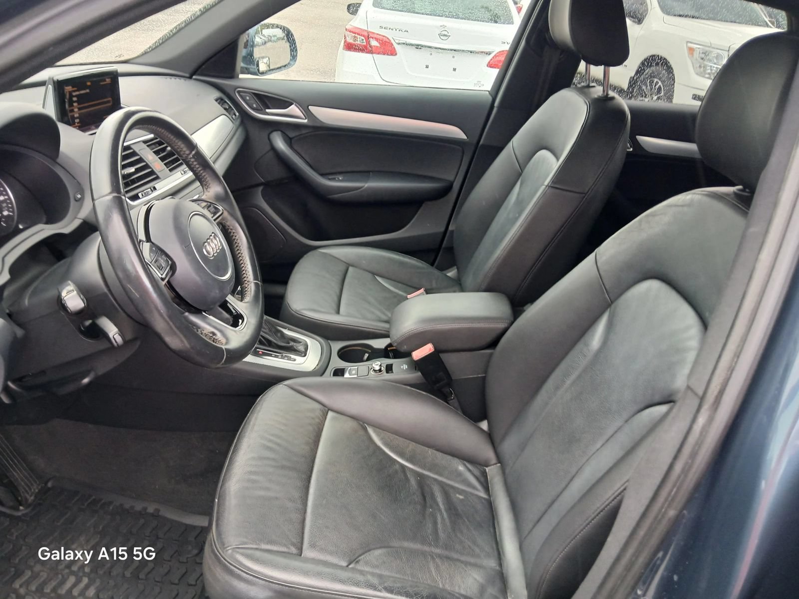 Used 2017 Audi Q3 2.0T Premium Plus w/ Premium Plus Package FWD image 9
