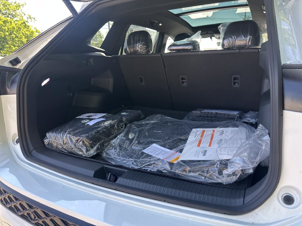 New 2026 Volkswagen Tiguan SE R-Line AWD/4WD image 19
