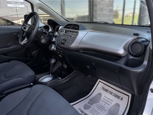 Used 2012 Honda Fit image 12