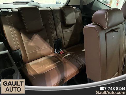 Used 2022 Volkswagen Atlas SEL AWD/4WD image 21