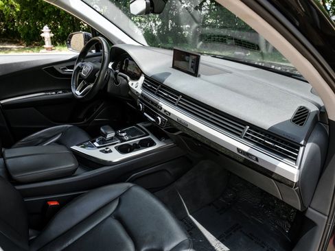 Used 2019 Audi Q7 2.0T Premium Plus w/ Premium Plus Package AWD/4WD image 15