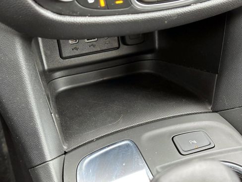 Certified 2023 Chevrolet Equinox LT image 25