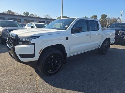 New 2026 Nissan Frontier SV