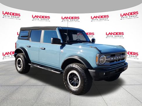 Used 2022 Ford Bronco Big Bend w/ Sasquatch Package image 1