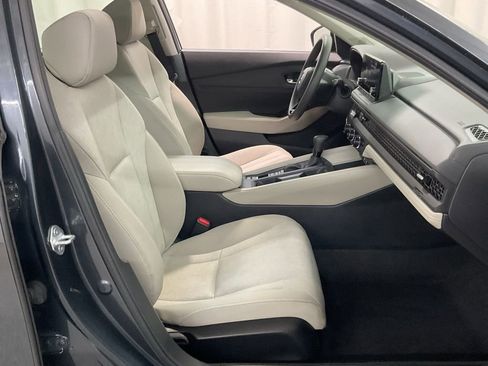 Certified 2023 Honda Accord EX image 29