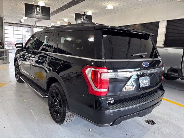 Used 2020 Ford Expedition Max XLT w/ Equipment Group 202A RWD image 3