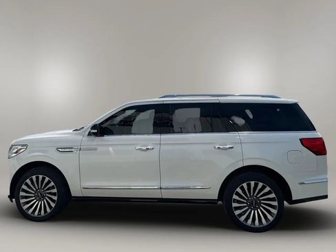 Used 2019 Lincoln Navigator Reserve w/ Cargo Package AWD/4WD image 5
