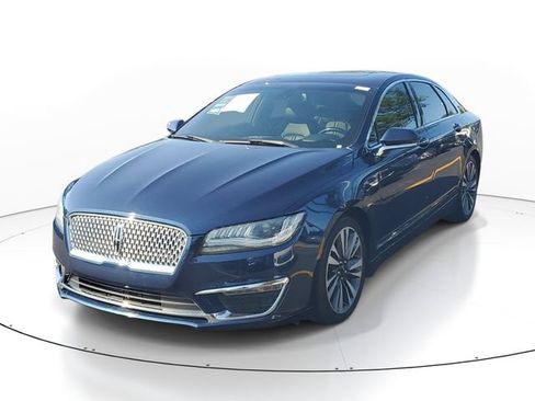 Used 2017 Lincoln MKZ Reserve w/ Climate Package AWD/4WD image 2