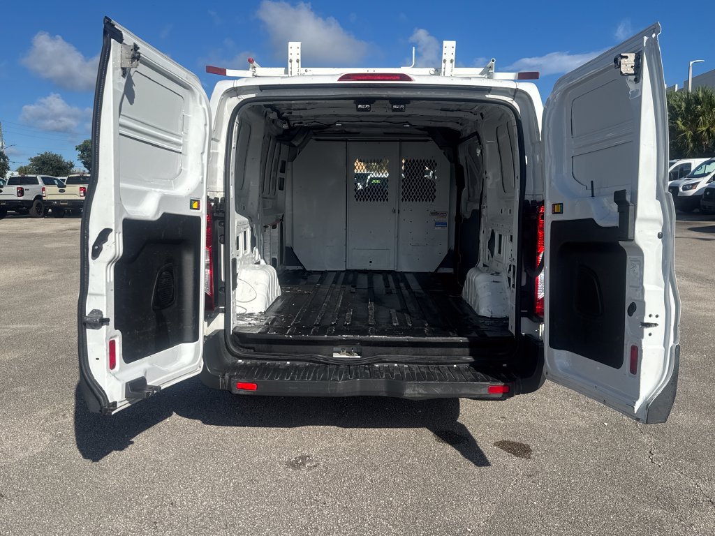 Used 2018 Ford Transit 150 130 Low Roof RWD image 23