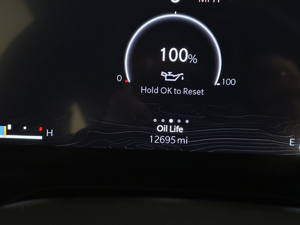 Used 2025 Jeep Grand Cherokee L Altitude AWD/4WD image 16