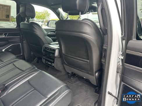 Used 2024 Jeep Wagoneer L Series II w/ Flexible Seating Group image 51