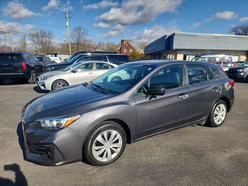 Used 2018 Subaru Impreza 2.0i image 12