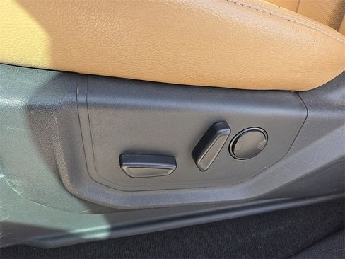 Certified 2022 Ford F250 Lariat w/ Lariat Ultimate Package image 23