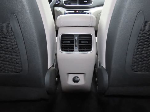 Used 2020 Hyundai Tucson SEL image 23