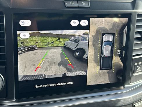 New 2026 Ford F350 Lariat w/ Black Appearance Package image 22