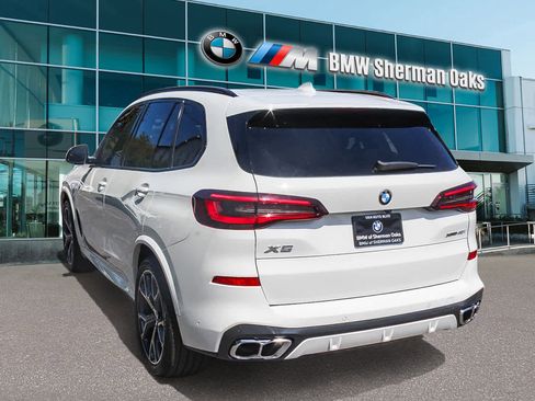 Used 2023 BMW X5 xDrive40i w/ M Sport Package image 6