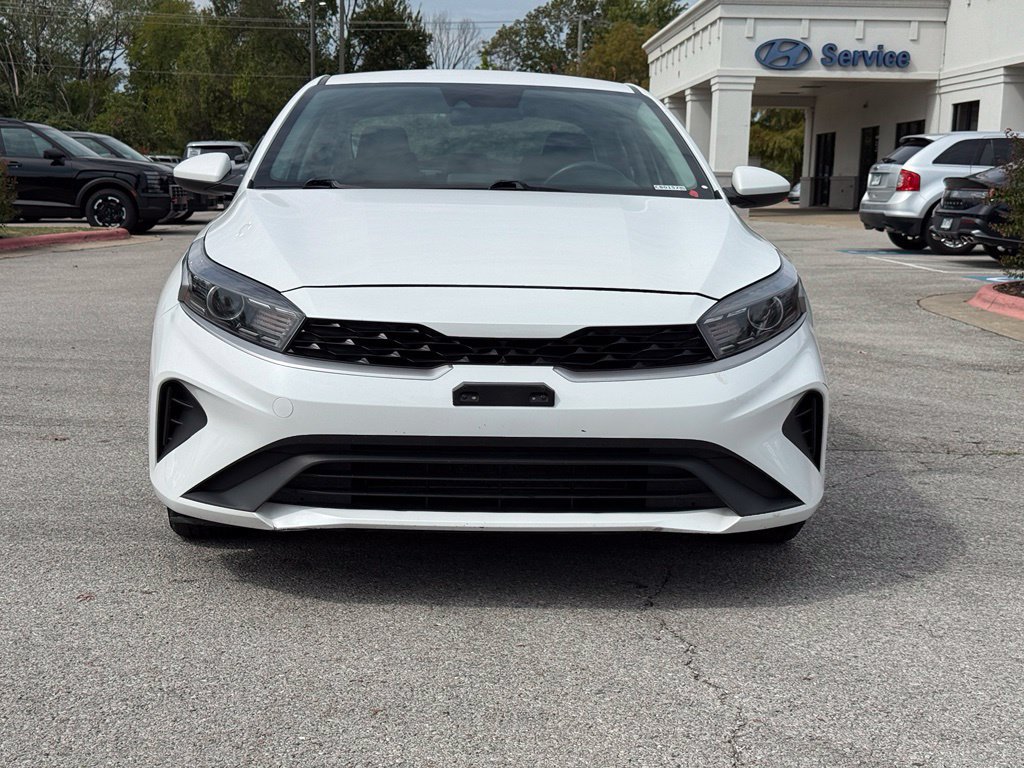 Used 2024 Kia Forte LXS FWD image 2