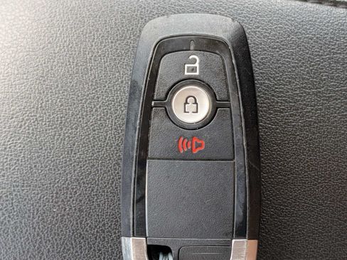 Used 2024 Ford Edge SE AWD/4WD image 36